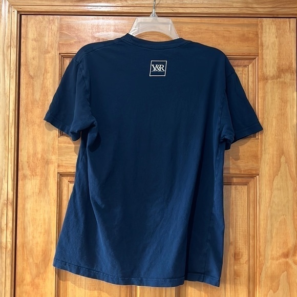 Young & Reckless Logo Tee Shirt Men’s Medium - Picture 3 of 4
